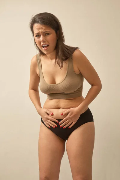 Woman Suffer Menstrual Abdominal Pain Pain Expression Female Face Studio Fotos De Bancos De Imagens