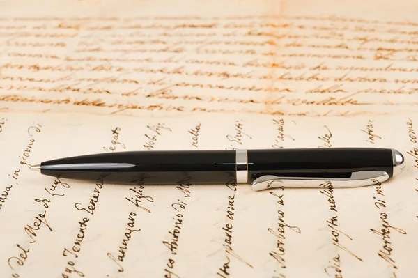Manuscrito com caneta — Fotografia de Stock