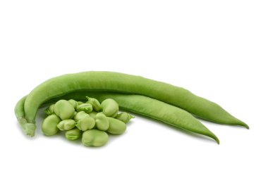 bakla veya fava fasulye beyaz arka plan üzerinde izole