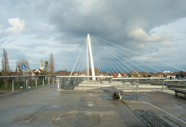 Γέφυρας γέφυρα πεζών μεταξύ Kehl (Γερμανία) και Strasbou — Φωτογραφία Αρχείου