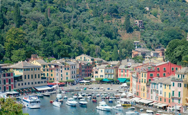 Portofino, pohled na přístav a piazzetta. Ligurie, Itálie — Stock fotografie