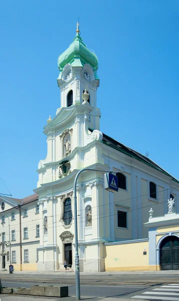 Kyrkan i klostret i saint elizabeth Ungern (cirka 1745). — Stock fotografie