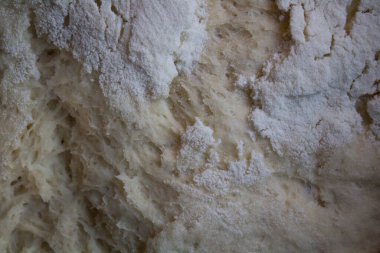 Yükseliş sırasında ev yapımı ekmeğin anımsatıcı yakın plan görüntüsü 