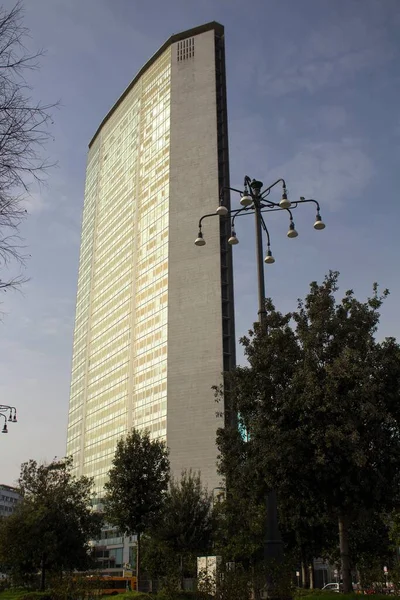 Grattacielo Pirelli Milano Suggestiva Immagine Del Grattacielo Della Stazione Centrale — Foto Stock