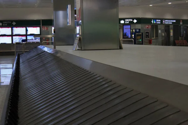 Image Évocatrice Courroie Transporteuse Pour Livraison Des Bagagesen Soute Dans — Photo