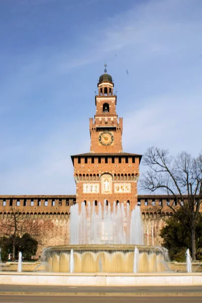 Milán Italia Imagen Entrada Del Castillo Sforza Milán Con Famosa —  Fotos de Stock
