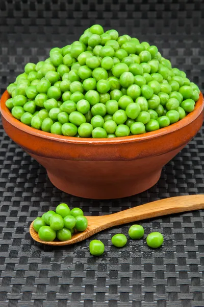 Fresh peas — Stock Photo, Image