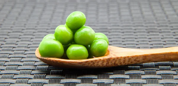 Fresh peas — Stock Photo, Image