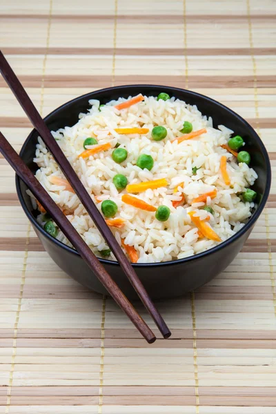 Rice bowl with vegetables — Stock Photo, Image