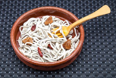 pişmiş elvers