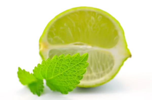 Färsk lime med citron mynta — Stockfoto