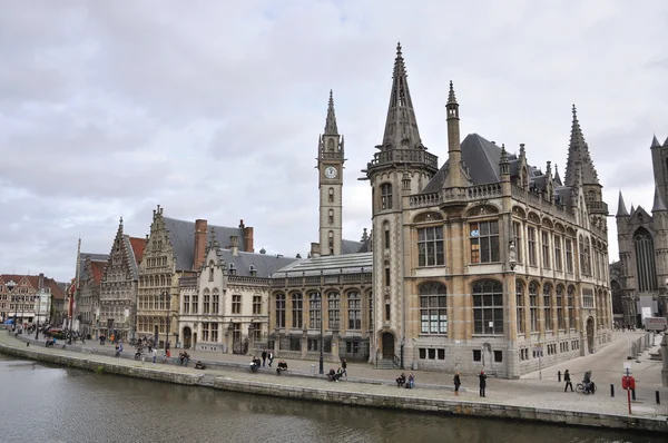 Ghent canal and Graslei street. Ghent, Belgium — Stock Photo, Image