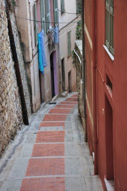 menton, dar evler sokak