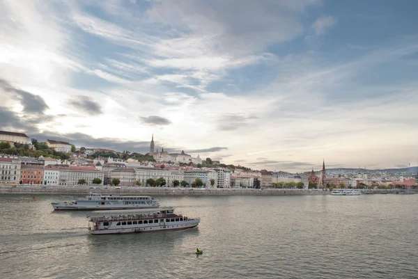 Visa över Donau i budapest — Stockfoto