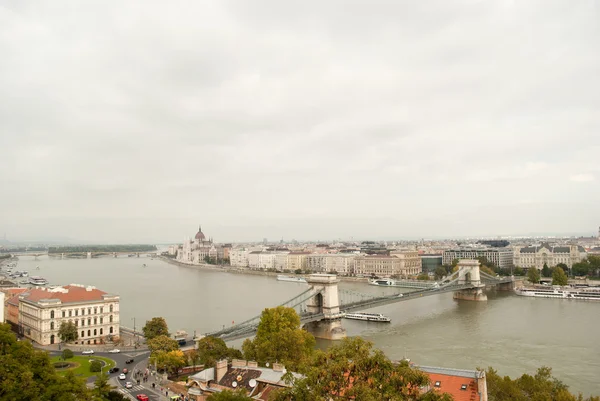 Kedjor-bron i Budapest (Ungern) — Stockfoto