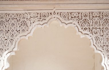 Kapı (Marakeş Arap stilinde dekore edilmiş.)