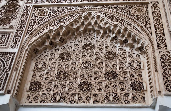 Moorish style stucco in Marrakesh — Stock Photo, Image