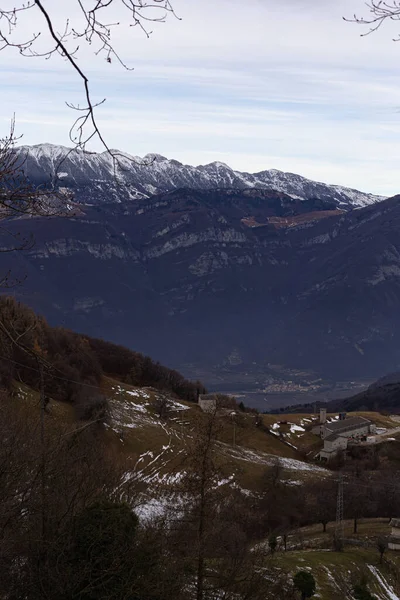Monti Lessini Berge Hochland Erster Schneefall Auf Den Bergen — Stockfoto