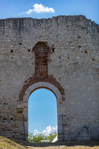 Arch Ancient Italian Castle — стоковое фото