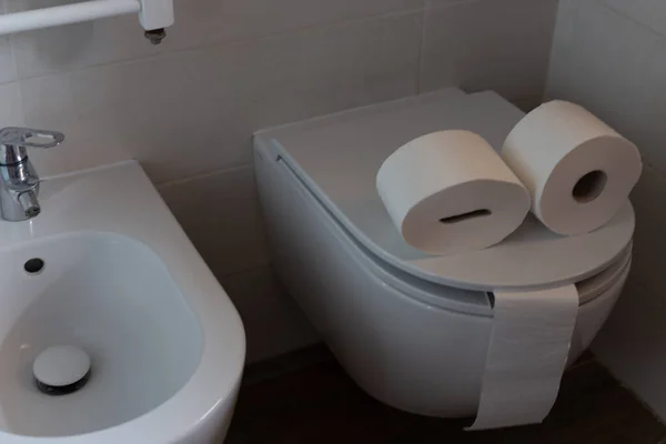 Toilet Paper Rolls Bathroom Closeup View — Stock Photo, Image