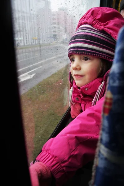 The journey of a little girl — Stock Photo, Image