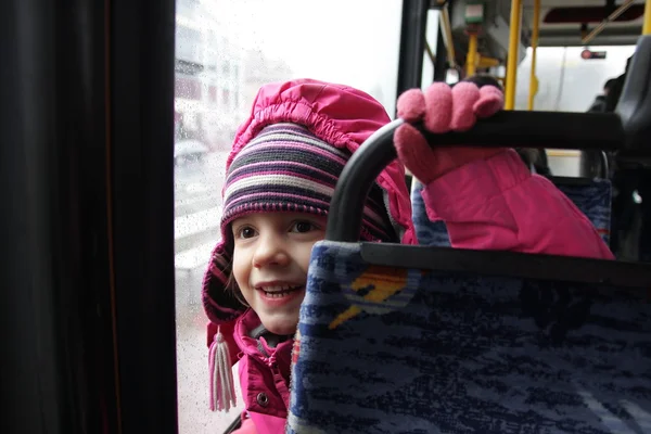 The journey of a little girl — Stock Photo, Image