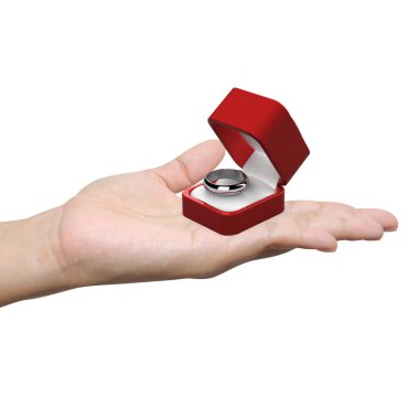 Alyans üzerinde avuç içi ile kestane rengi kutusu