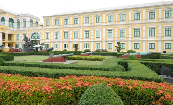 Departement av försvar byggnad. Bangkok. Thailand. — Stockfoto