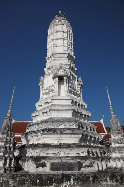 Wat Amphawa Chetiyaram en Samut Songkhram, Tailandia — Foto de Stock