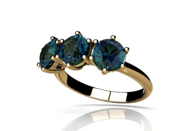 Beyaz arka planda mücevher yüzüğü..