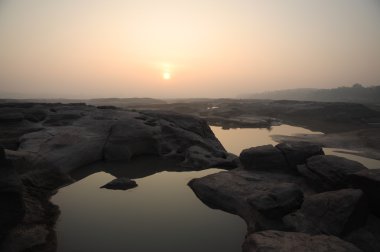 Sam bok, taş meko doğal güzelliği şeklinde tava