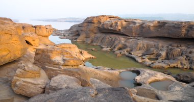 Sam bok, taş meko doğal güzelliği şeklinde tava