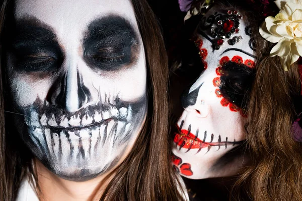 Mulher Santa Muerte Traje Homem Esqueleto Bodypainting Para Halloween — Fotografia de Stock