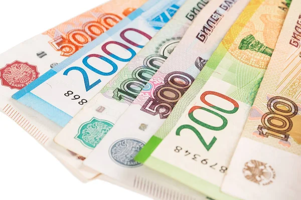 Close-up van bankbiljetten. Vijfduizend, vijfhonderd, tienduizend, lood en honderd roebel.. — Stockfoto
