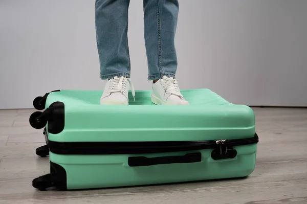 Woman Standing Her Feet Suitcase — Stock Photo, Image