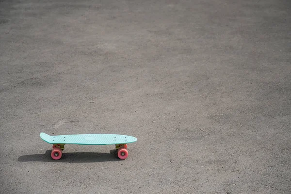 Blue Penny Board Pavement Copy Space —  Fotos de Stock