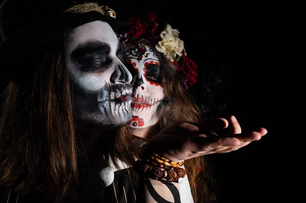 Mulher Santa Muerte Traje Homem Esqueleto Bodypainting Para Halloween — Fotografia de Stock