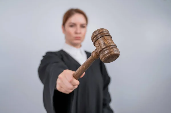 Steadfast Female Judge Robe Holding Court Gavel — Stock Photo, Image