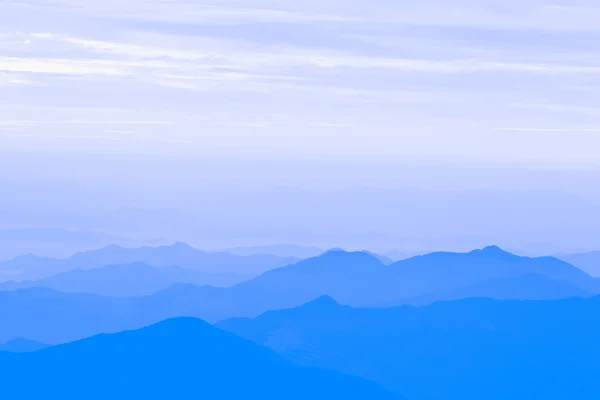 Salida del sol en el Himalaya — Foto de Stock