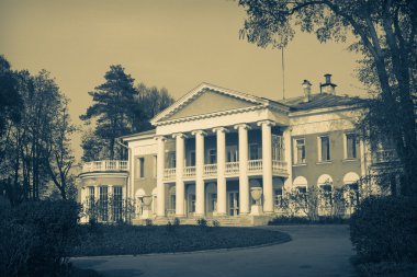 Mansion 