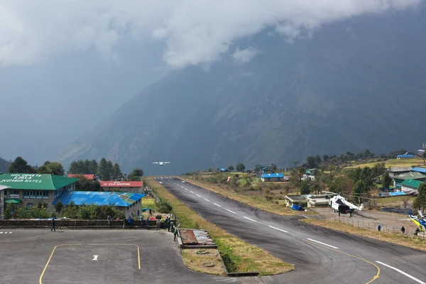 Port lotniczy Lukla — Zdjęcie stockowe