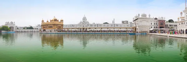 Tempio d'oro in amritsar — Foto Stock