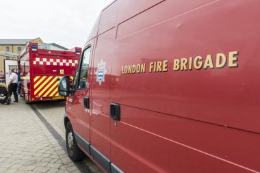 London, İngiltere - 20 Ekim: İngiliz itfaiye Van ayrıntı. köknar