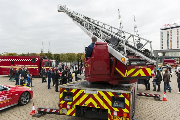 LONDON, UK - OCTOBER 20: Fire fighters from across the globe dem — Stock Photo, Image