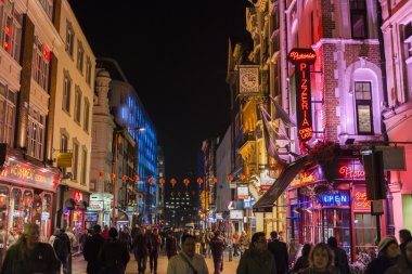 Geceleri Çin Mahallesi.