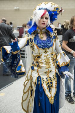 London, İngiltere - 26 Ekim: anime cosplayers comicon içinde