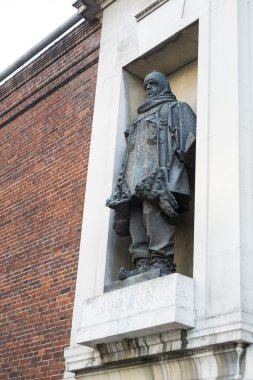 London, İngiltere - 13 Kasım: polar explorer heykeli ernest shackl