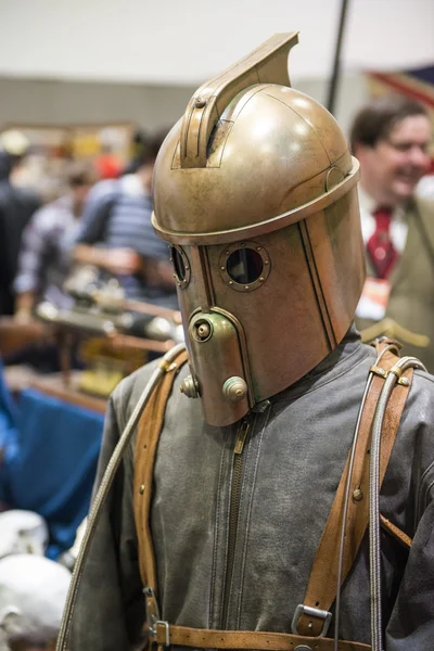 London, İngiltere - 26 Ekim: steampunk Rocketeer'in komik kıyafetle — Stok fotoğraf