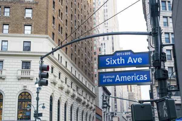 NEW YORK, US - NOVEMBER 23: Sixth Avenue and Avenue of the Ameri — Stock Photo, Image