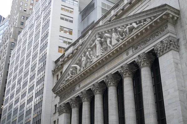 我们 — — 11 月 22 日，纽约： 纽约股票交易所门面 — 图库照片